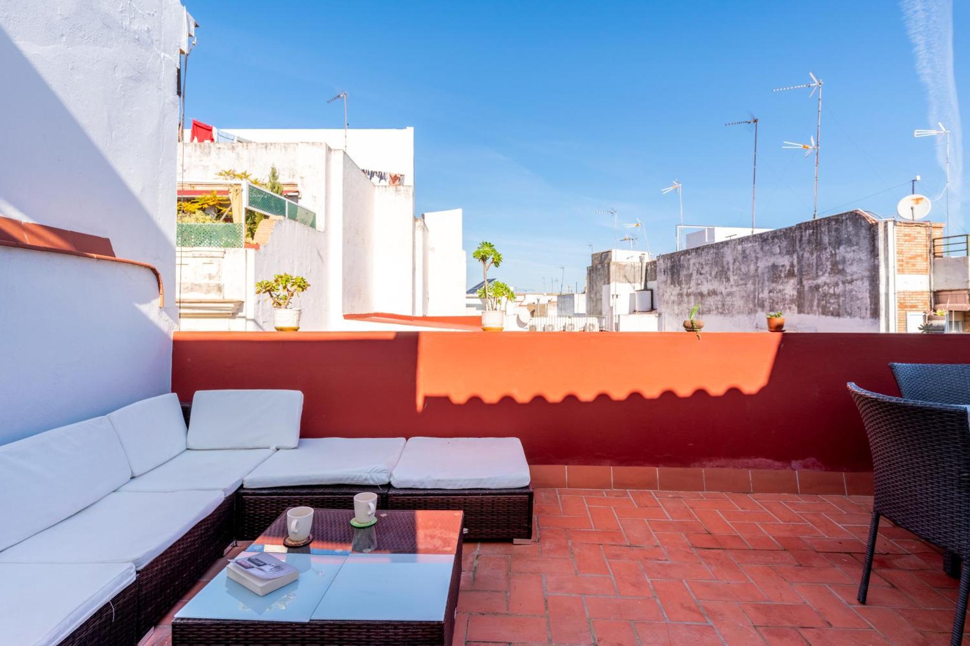 Holi-Rent Penthouse Penuelas Sevilla Exterior foto